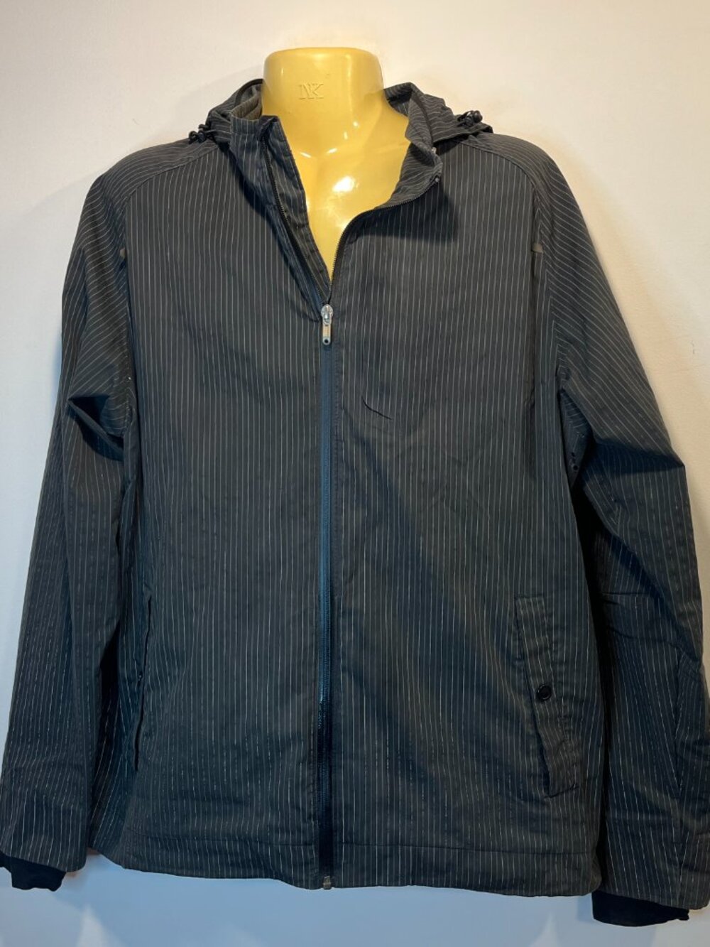 Lululemon Men’s Charcoal Pinstripe Hooded Technical Jacket - Size XL